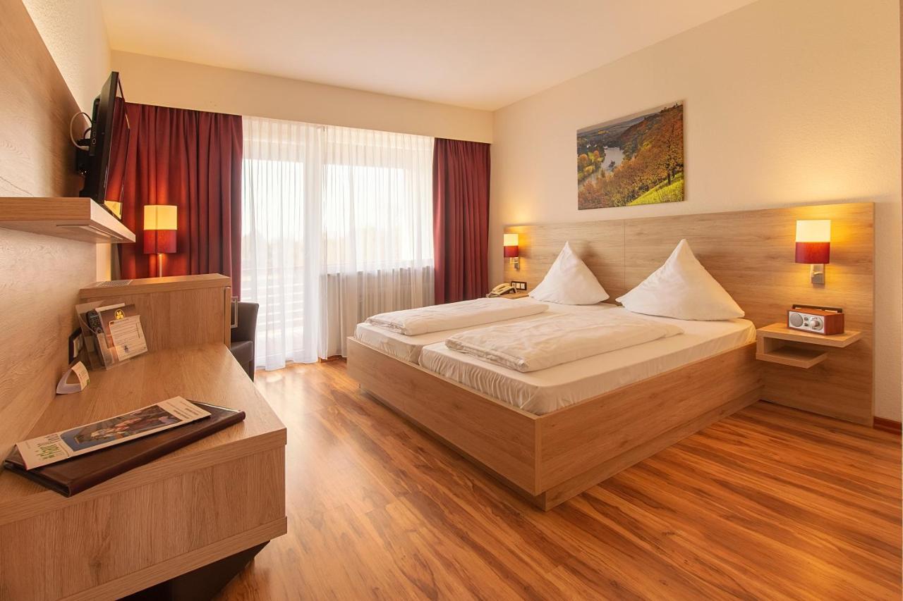 Flair-Hotel Zum Benediktiner Schwarzach am Main Kültér fotó