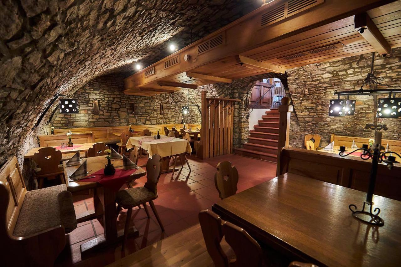 Flair-Hotel Zum Benediktiner Schwarzach am Main Kültér fotó