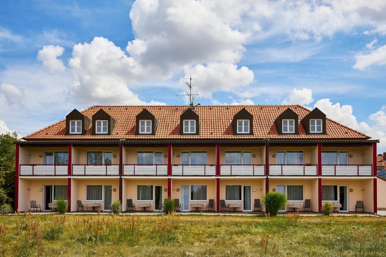 Flair-Hotel Zum Benediktiner Schwarzach am Main Kültér fotó