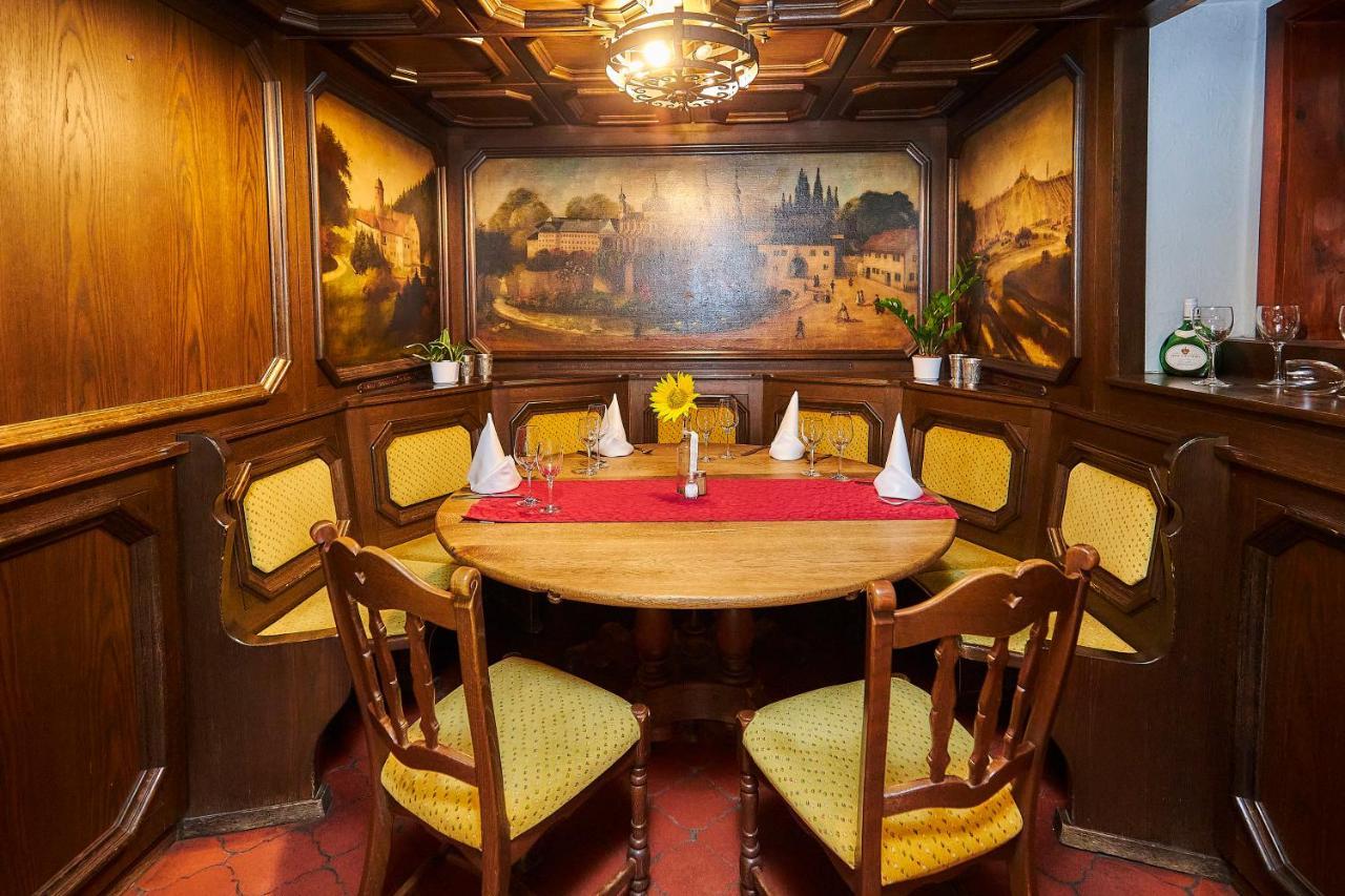 Flair-Hotel Zum Benediktiner Schwarzach am Main Kültér fotó