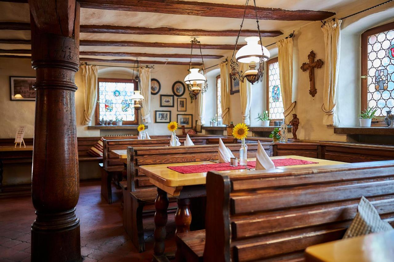 Flair-Hotel Zum Benediktiner Schwarzach am Main Kültér fotó