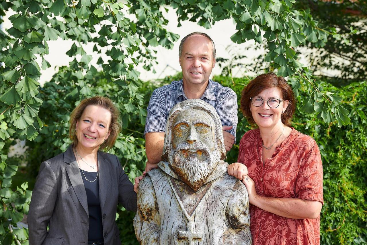 Flair-Hotel Zum Benediktiner Schwarzach am Main Kültér fotó